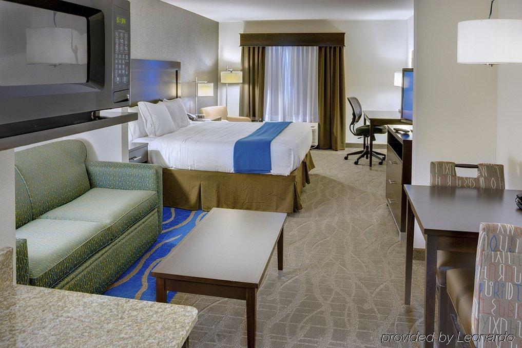 Holiday Inn Express & Suites Overland Park, An Ihg Hotel Dış mekan fotoğraf